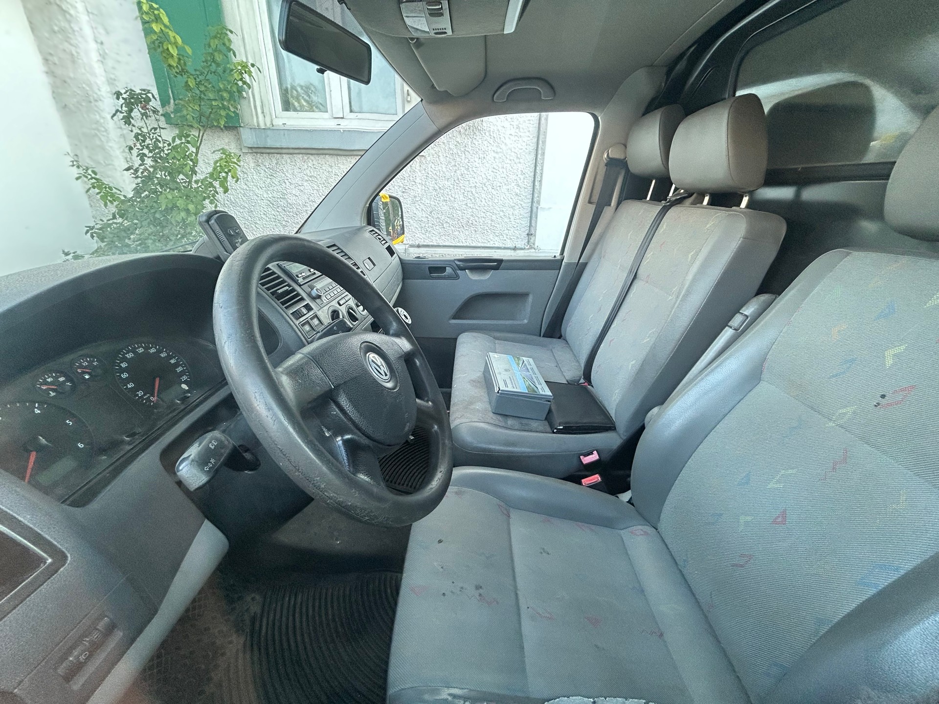 VW T5 2.5 TDI PD 4MOTION-image-6