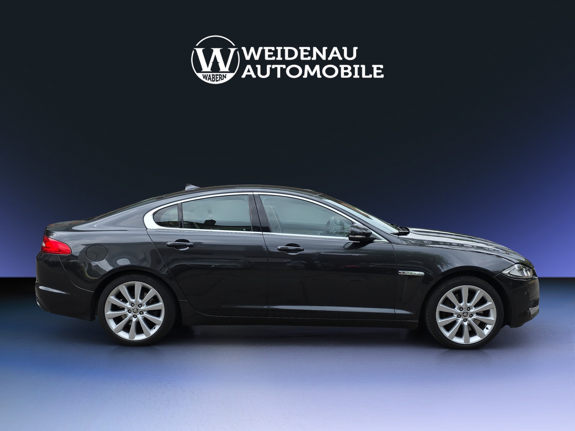 JAGUAR XF 3.0 V6 S/C Luxury 4x4-image-6