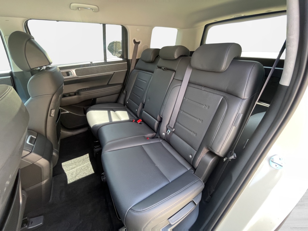 HYUNDAI Santa Fe 1.6 T-GDi HEV Vertex 4WD Automatic-image-10