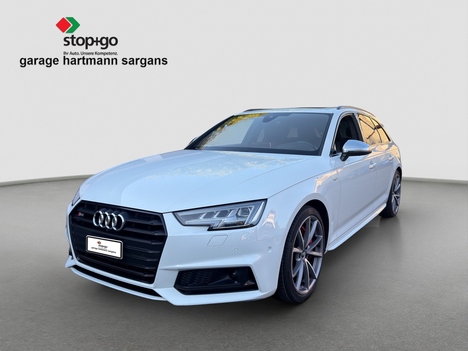 AUDI S4 Avant 3.0 TFSI quattro tiptronic-image-0