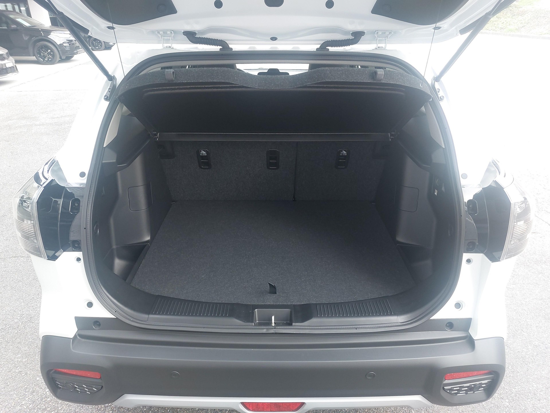 SUZUKI S-Cross 1.4 T Compact Top Hybrid 4x4 / 1.99% Leasing-image-10