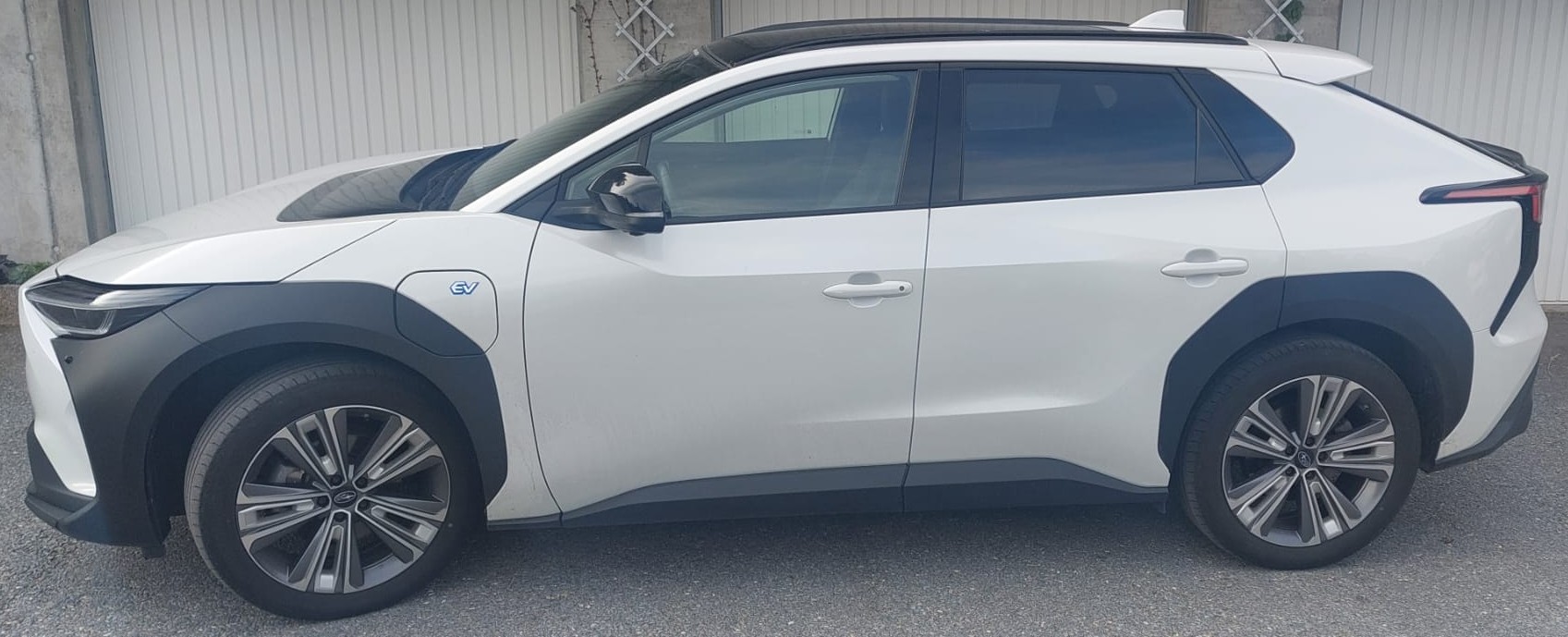 SUBARU eV Luxury AWD-image-2