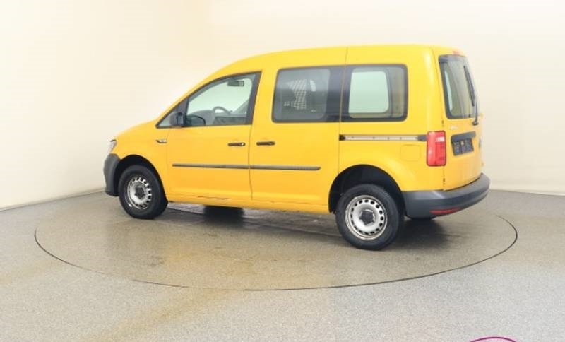 VW Caddy 2.0TDI 4Motion BlueMotion Technology-image-3