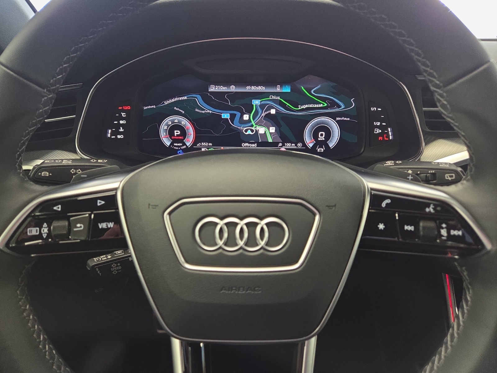 AUDI A6 allroad 55 TFSI quattro S-tronic-image-14