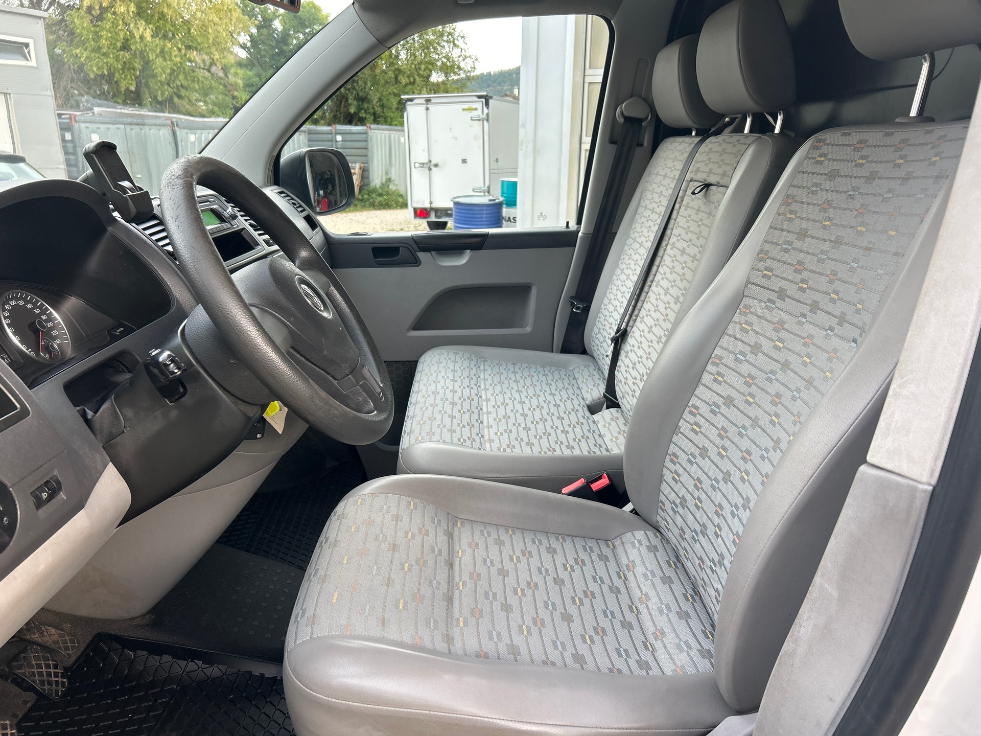 VW T5 2.0 TDI 4Motion-image-6
