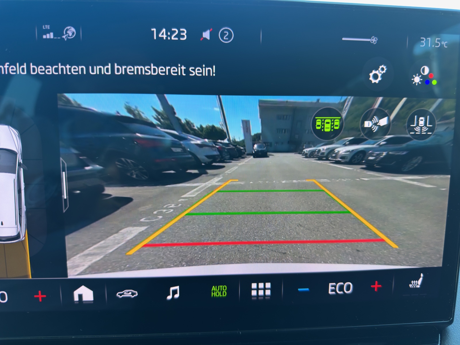 SKODA Enyaq iV 80x SportLine-image-16