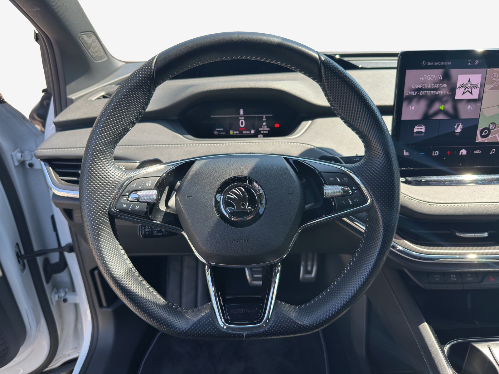 SKODA Enyaq iV 80x SportLine-image-10