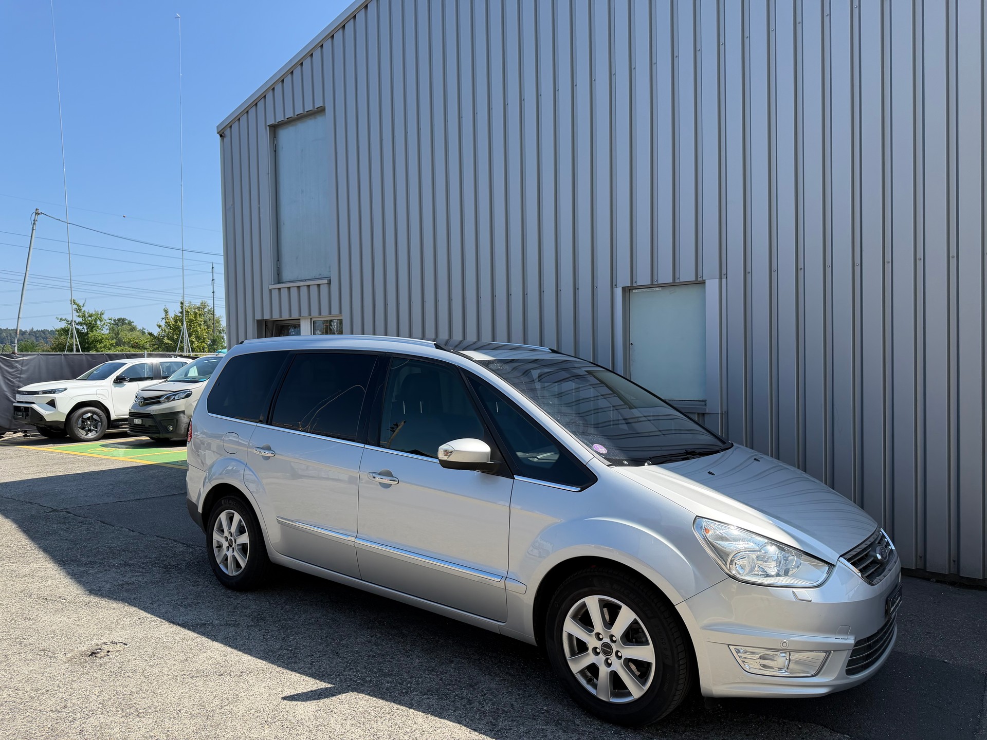 FORD Galaxy 2.0 SCTi Titanium PowerShift-image-2
