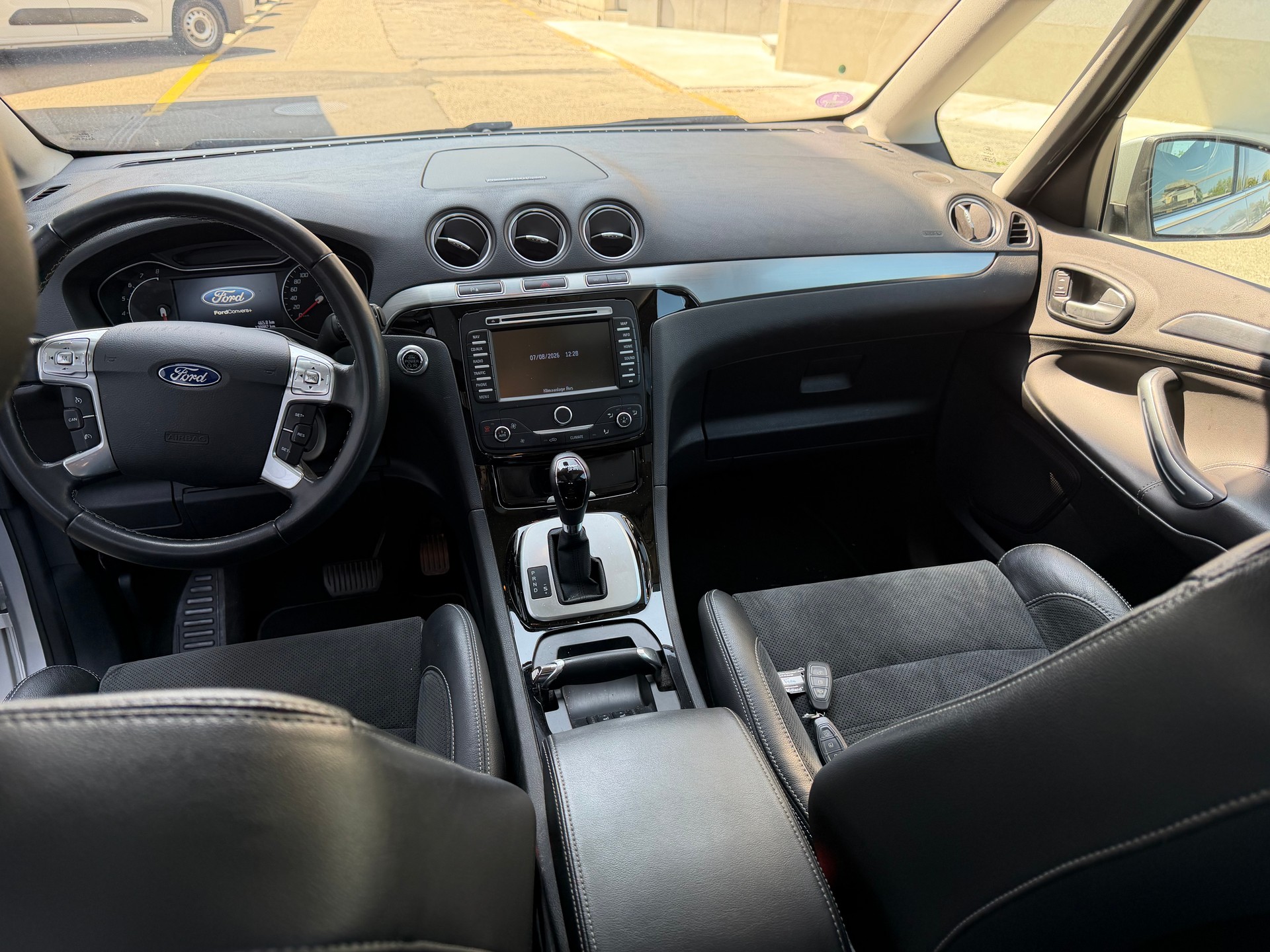 FORD Galaxy 2.0 SCTi Titanium PowerShift-image-12