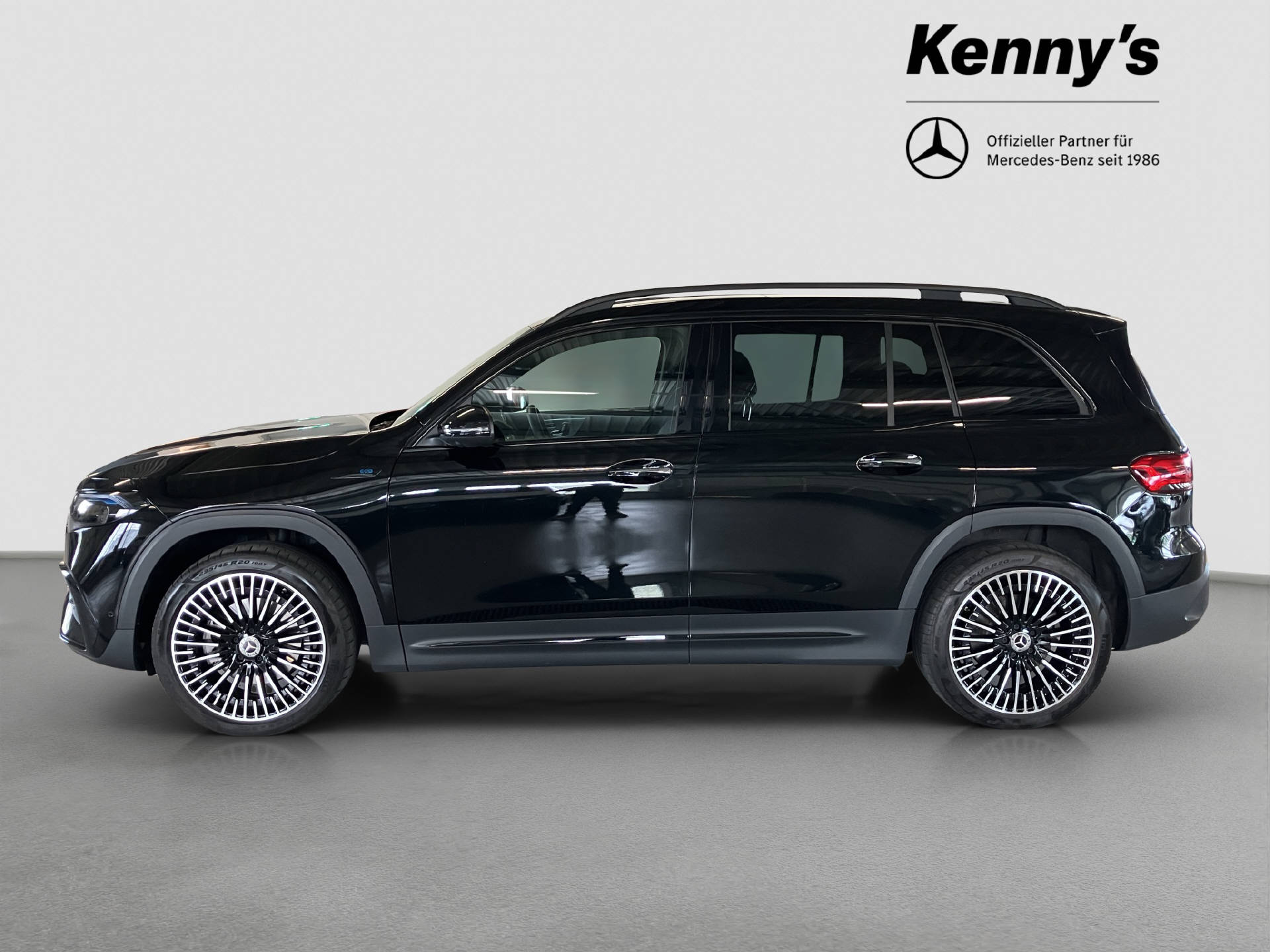MERCEDES-BENZ EQB 350 AMG Line 4MATIC-image-2