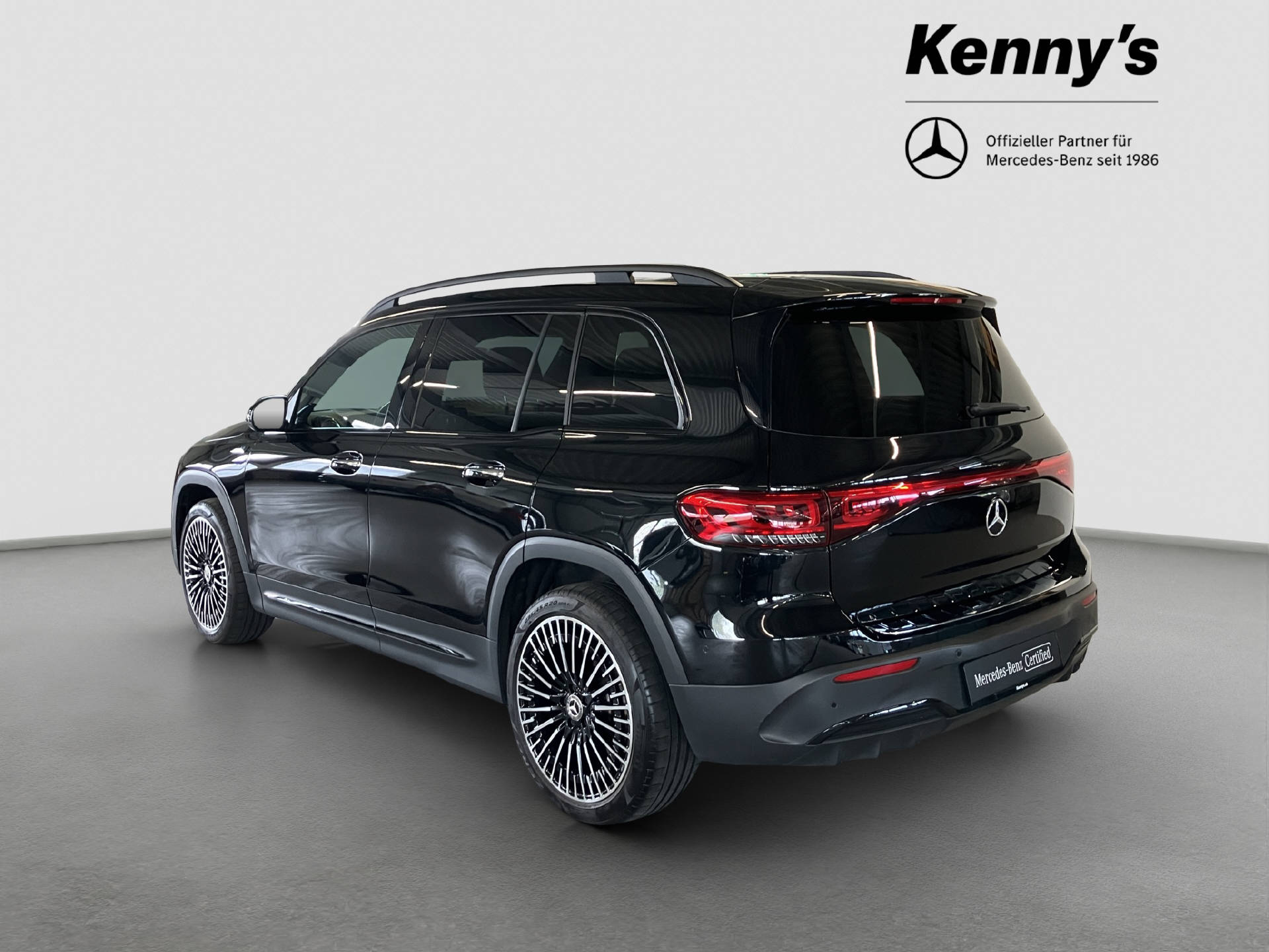 MERCEDES-BENZ EQB 350 AMG Line 4MATIC-image-3