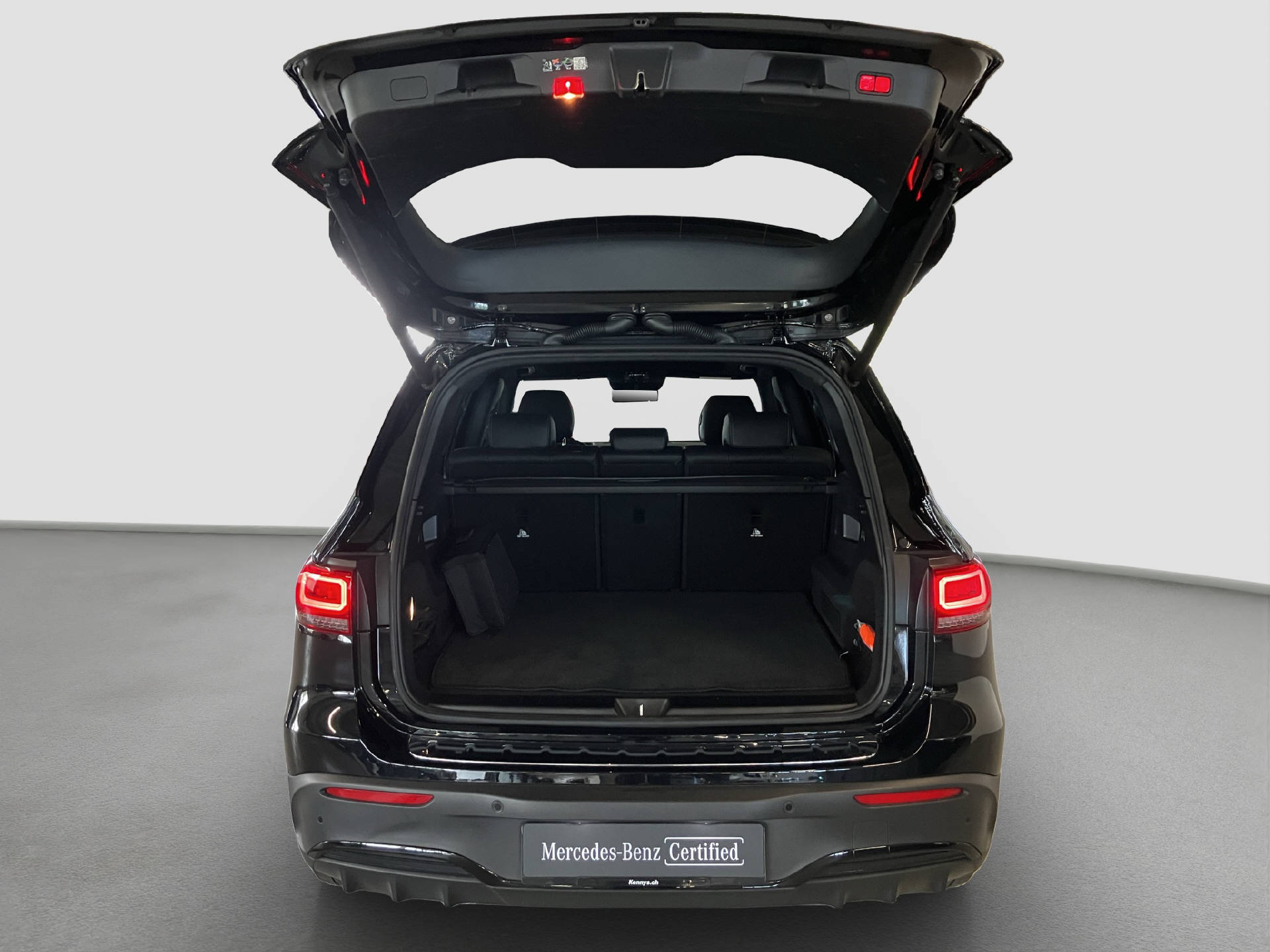 MERCEDES-BENZ EQB 350 AMG Line 4MATIC-image-14