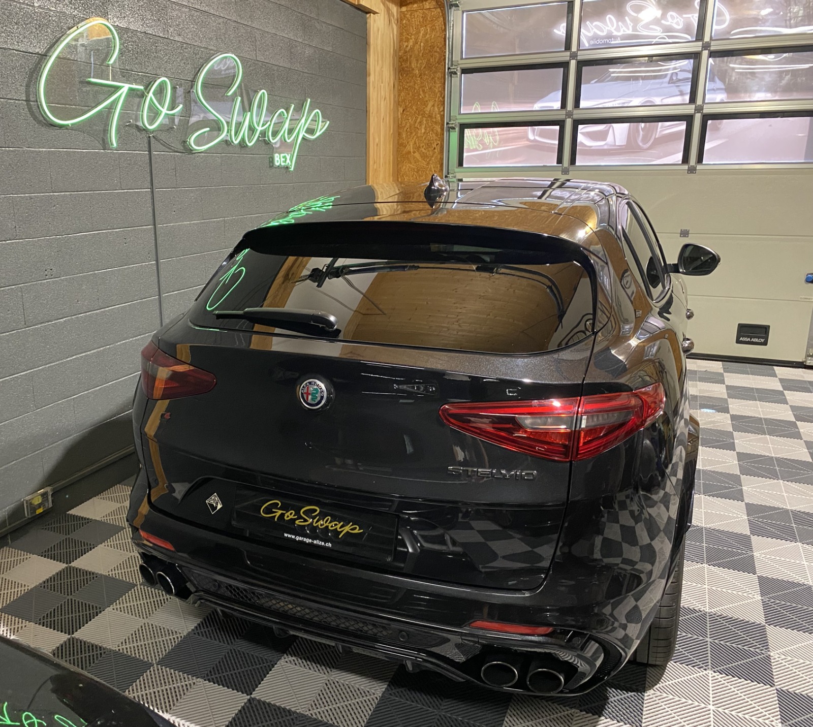 ALFA ROMEO Stelvio 2.9 V6 Quadrifoglio Q4 Automatic-image-2