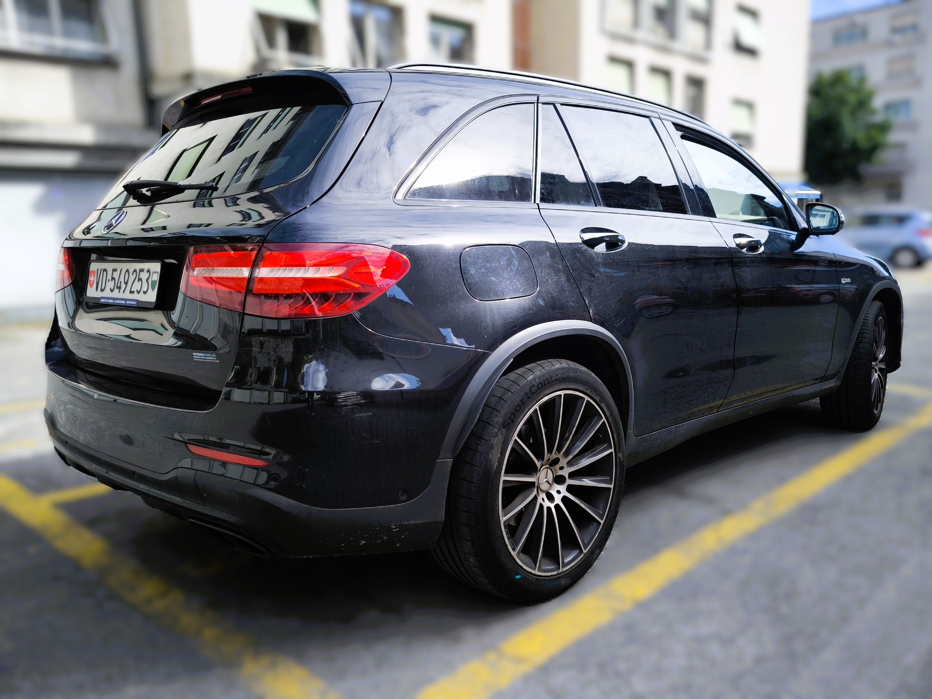 MERCEDES-BENZ GLC 43 AMG-image-1