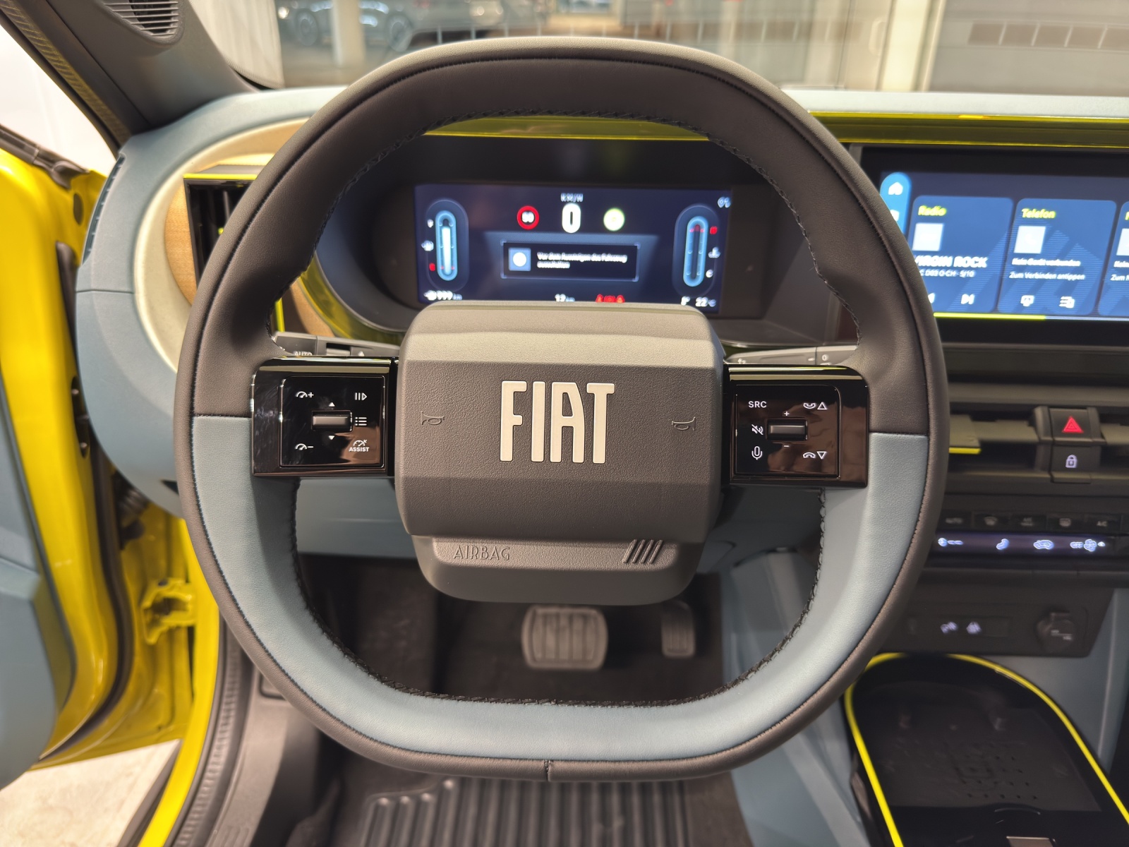FIAT Grande Panda 1.2 Hybrid La Prima-image-13