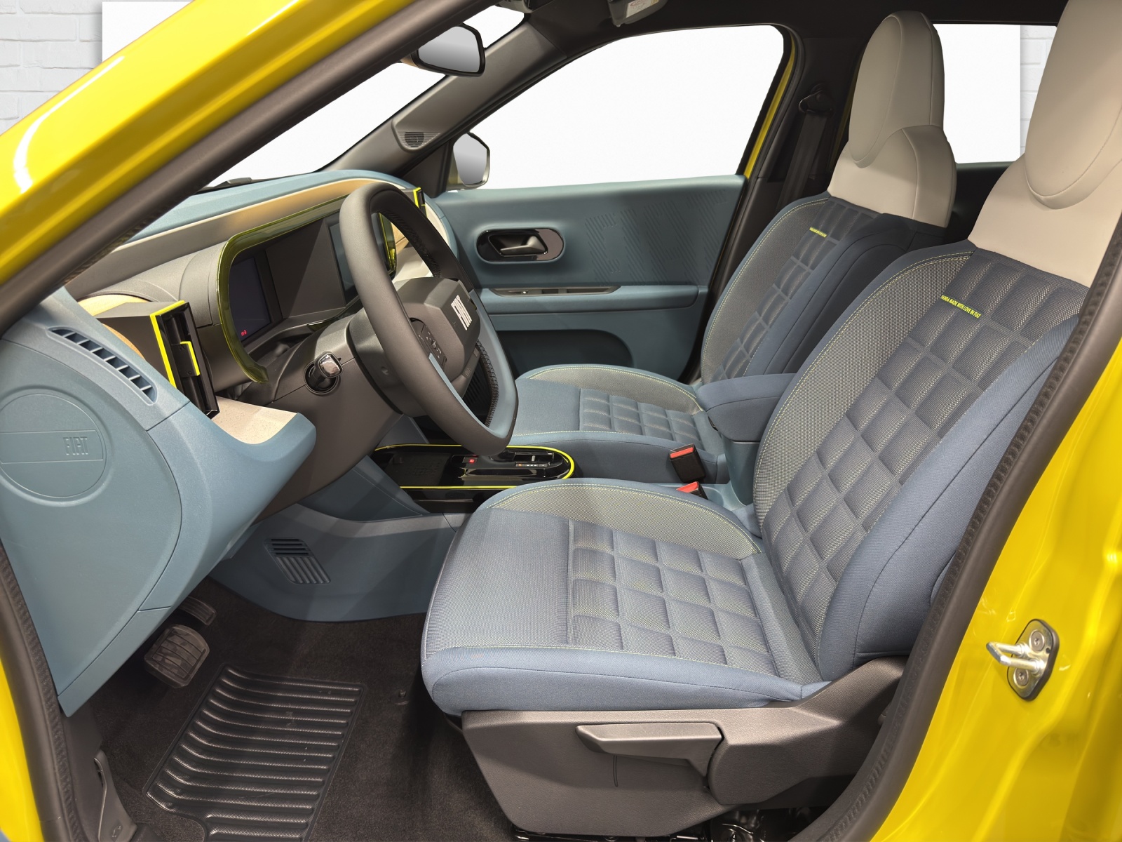 FIAT Grande Panda 1.2 Hybrid La Prima-image-6