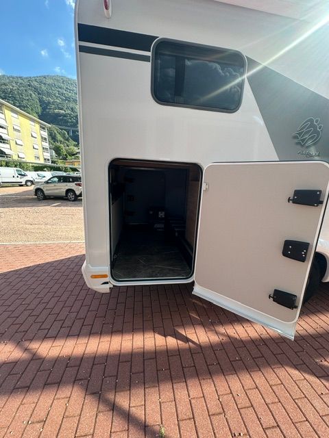 KNAUS Live Wave 650 MG Platinum Edition Automatik 180HP-image-15