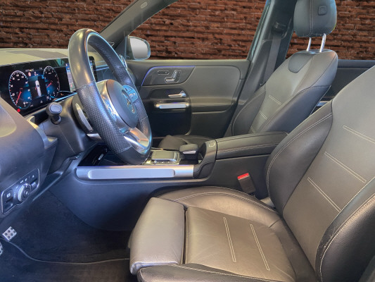 MERCEDES-BENZ GLB 250 AMG Line 4 MATIC-image-11