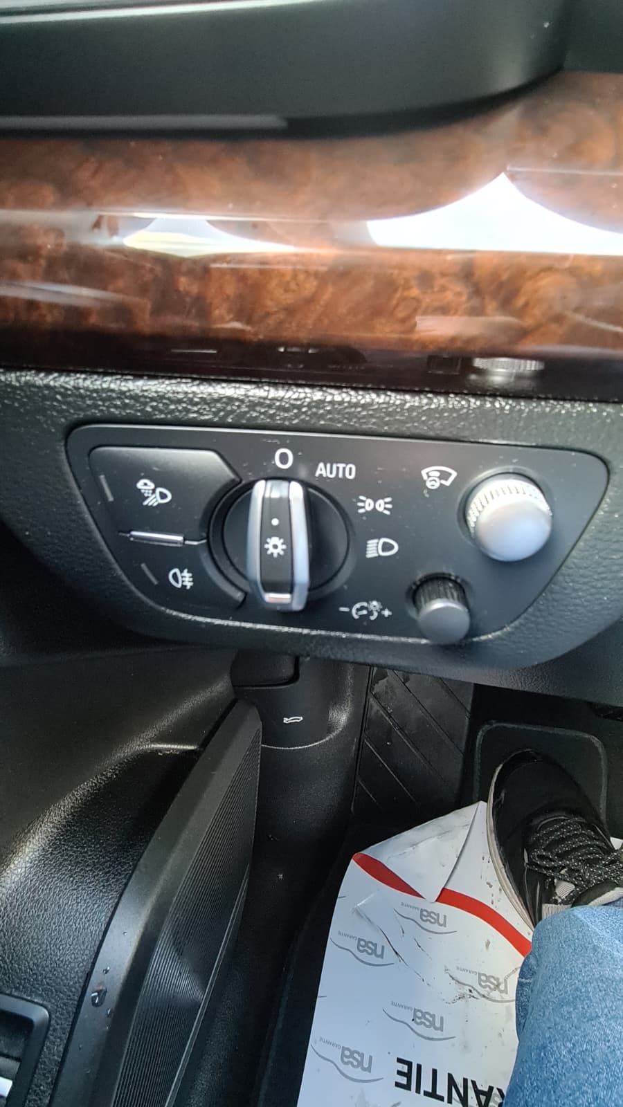 AUDI Q5 50 TDI sport quattro tiptronic ** 286 PS ** Voll-Leder ** Gr-Navi ** RF-Kamera ** Elektrische Sitz ** Frisch Ab MFK & Service-image-9
