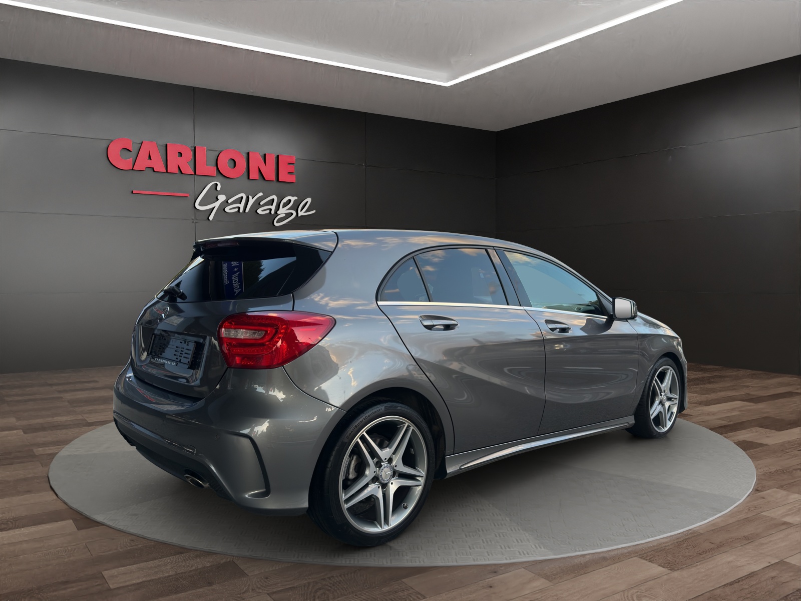 MERCEDES-BENZ A 180 AMG Line-image-2
