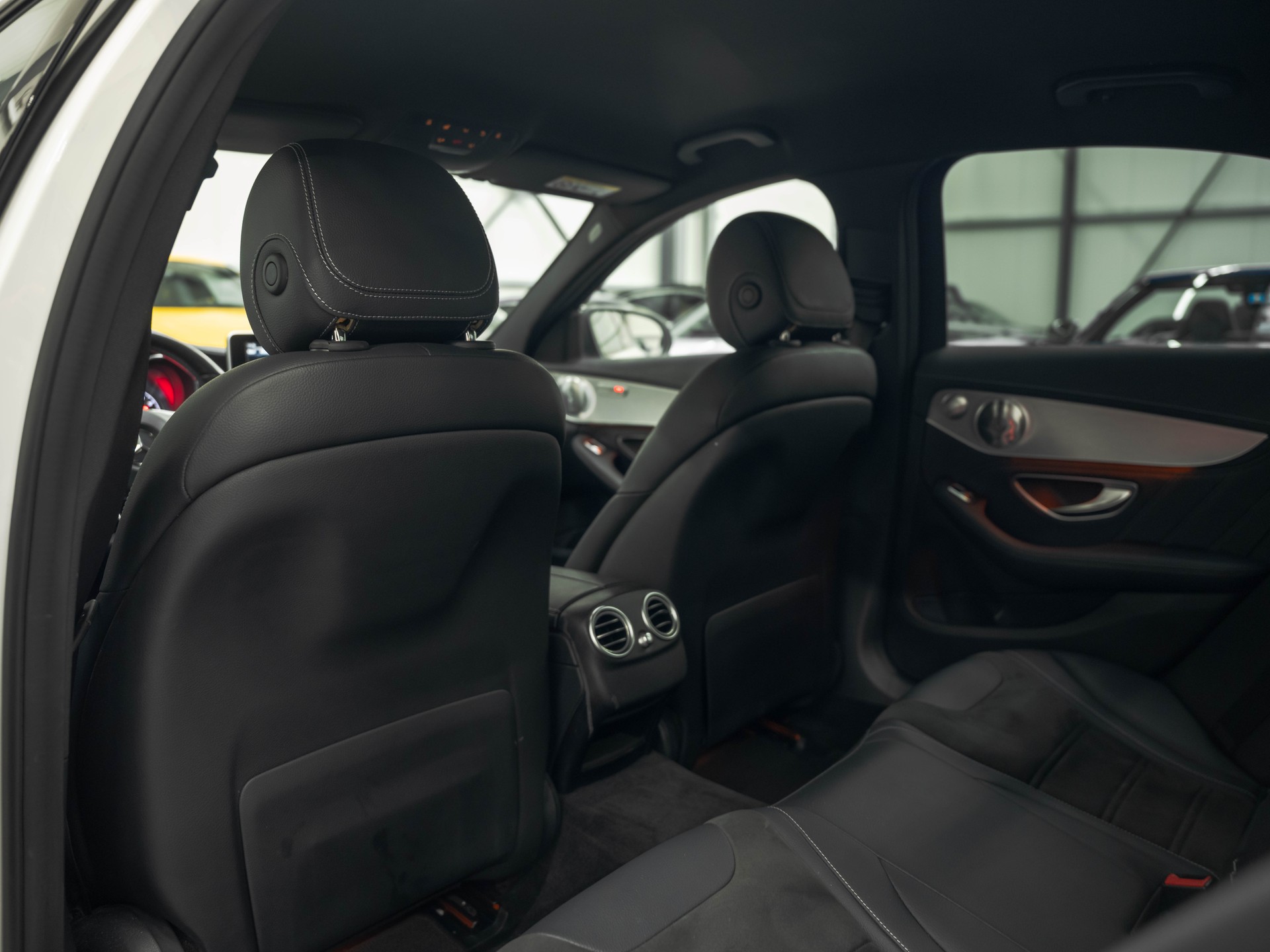 MERCEDES-BENZ C 63 AMG Speedshift-image-10