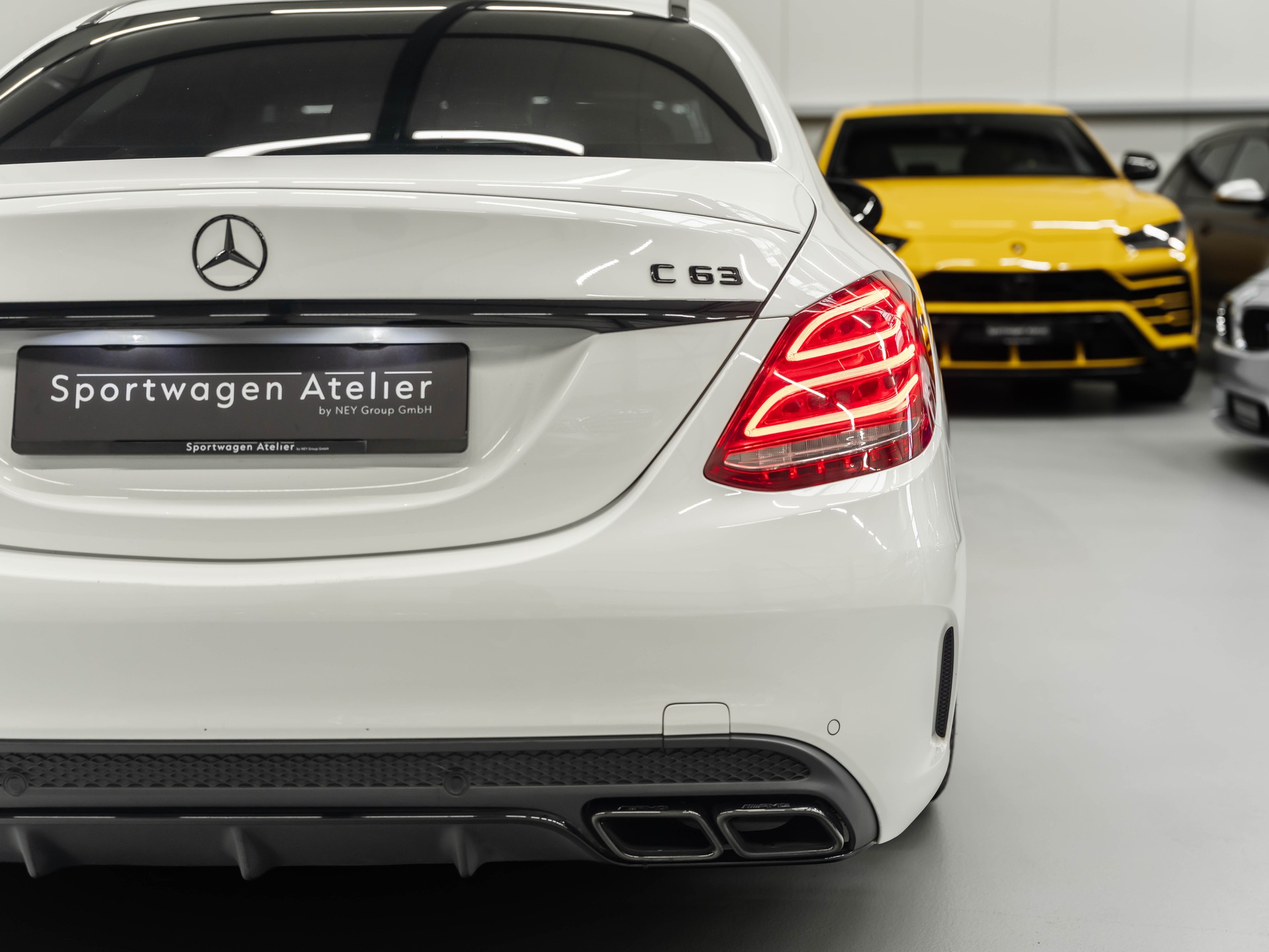 MERCEDES-BENZ C 63 AMG Speedshift-image-17