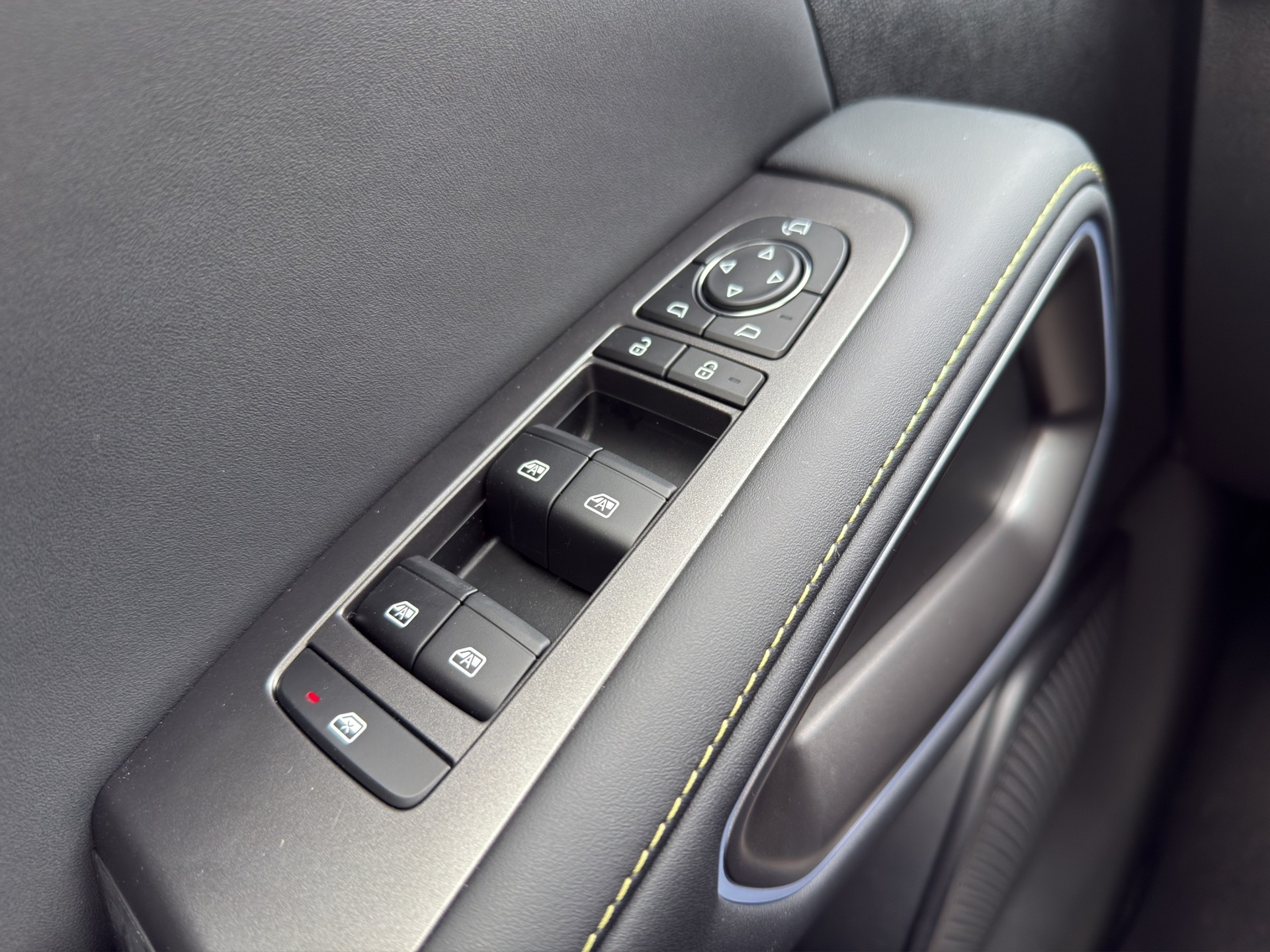 BYD Atto 2 DM-i Boost-image-14