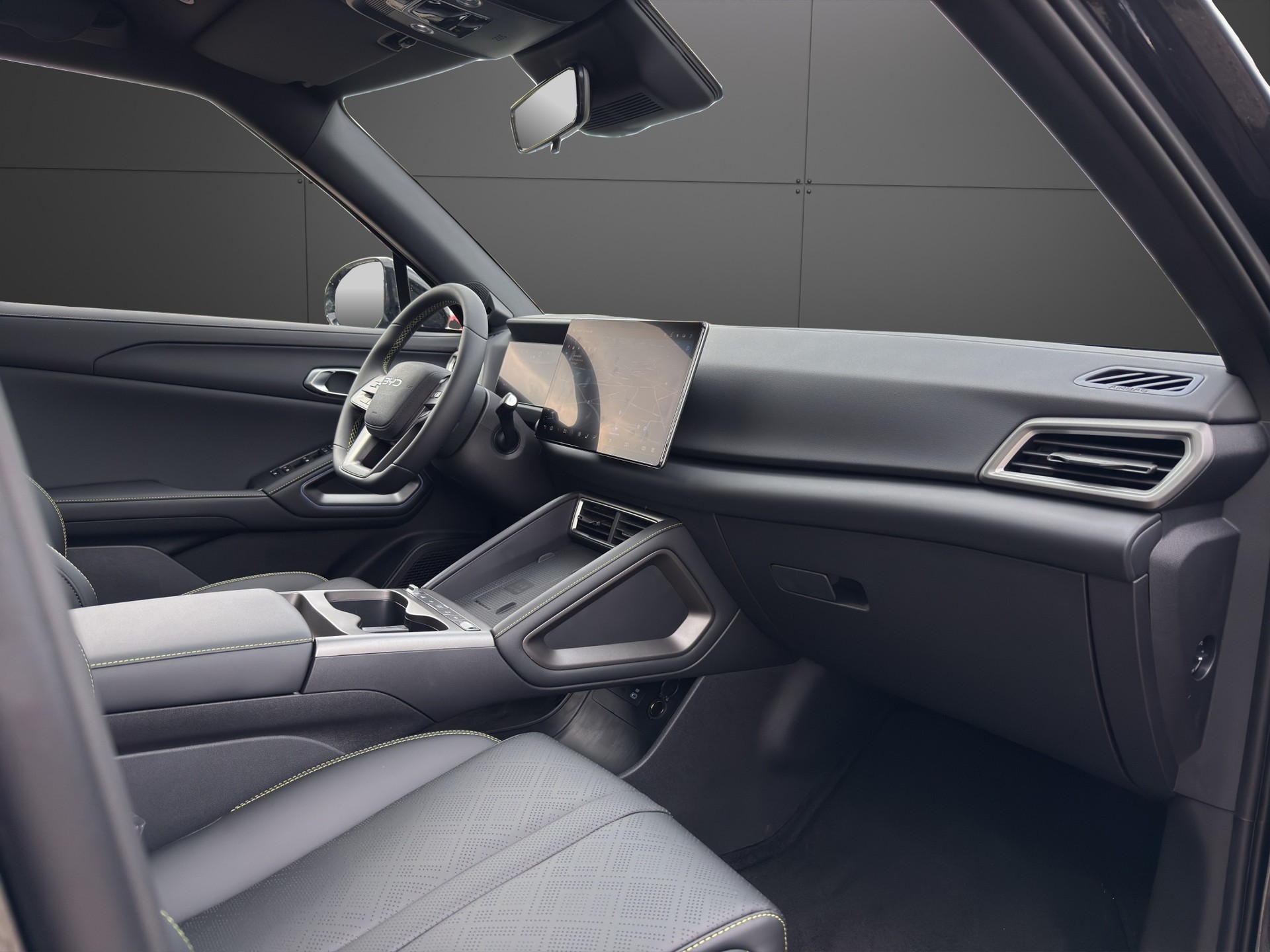 BYD Atto 2 DM-i Boost-image-9
