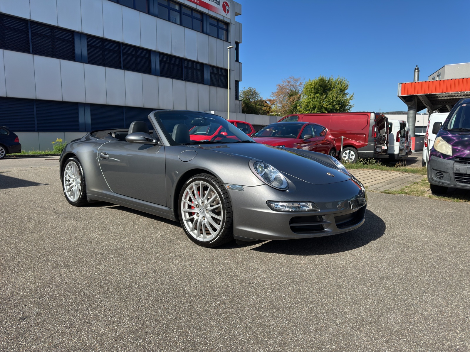 PORSCHE 911 Cabrio Carrera 4S-image-11