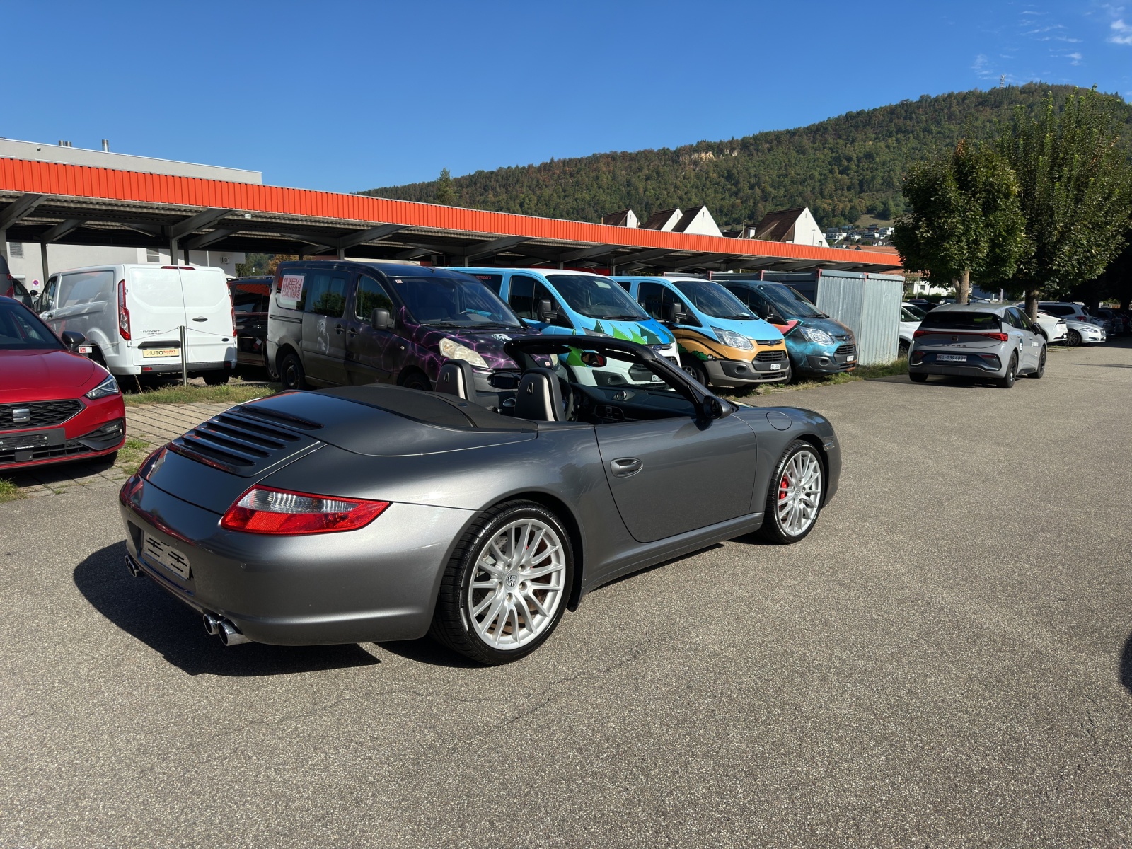 PORSCHE 911 Cabrio Carrera 4S-image-13