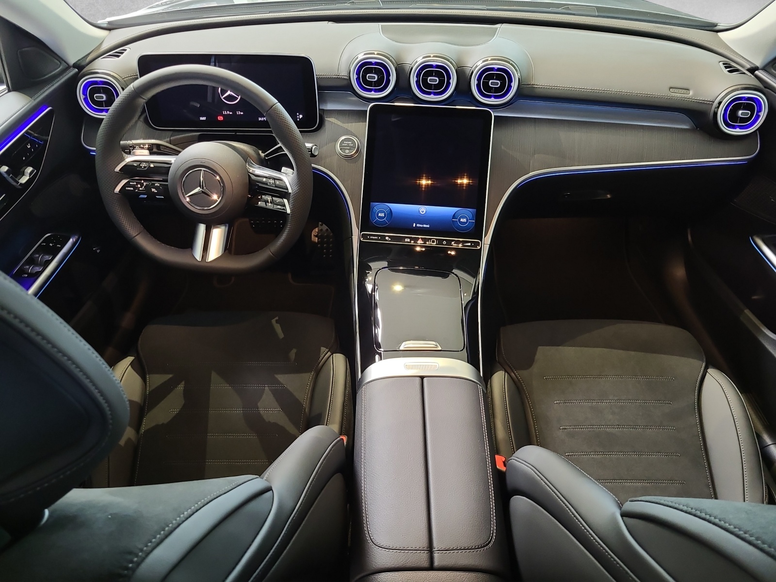 MERCEDES-BENZ C 220 d Swiss Star AMG Line 4matic T-image-3
