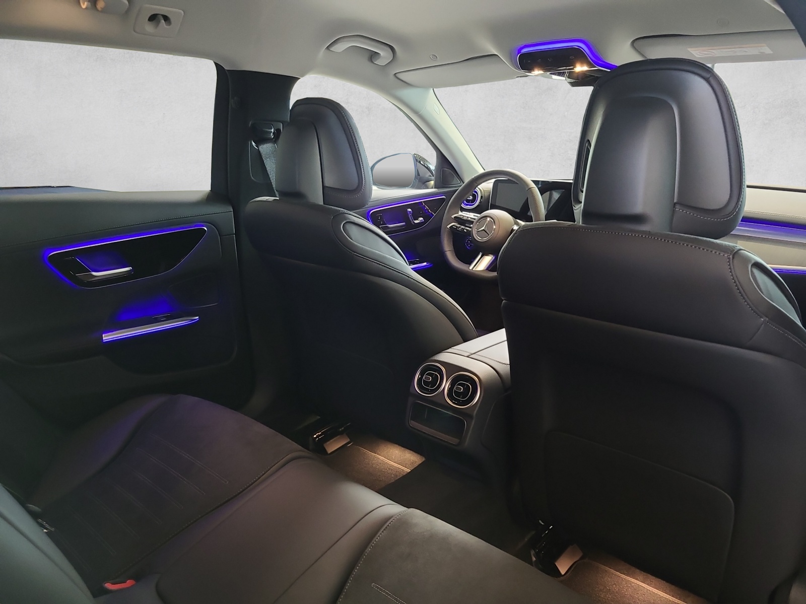 MERCEDES-BENZ C 220 d Swiss Star AMG Line 4matic T-image-6