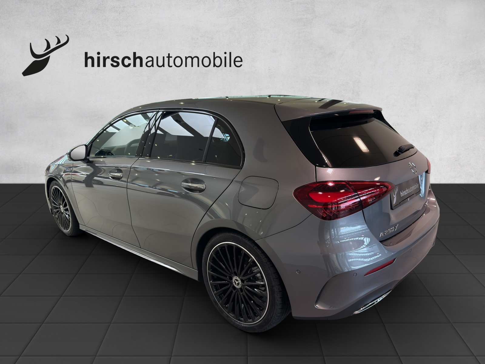 MERCEDES-BENZ A 250 AMG Line 4M W177-image-6