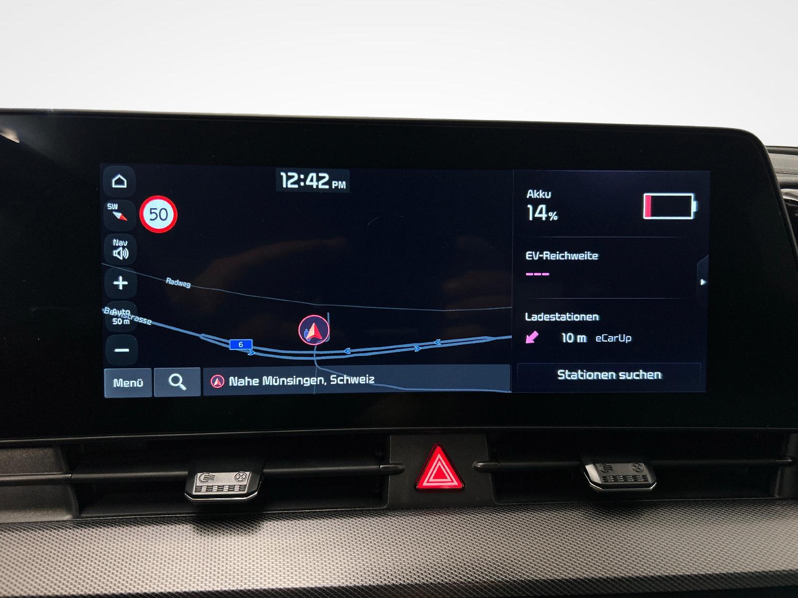 KIA Sportage 1.6 T-GDi PHEV Power Edition-image-7