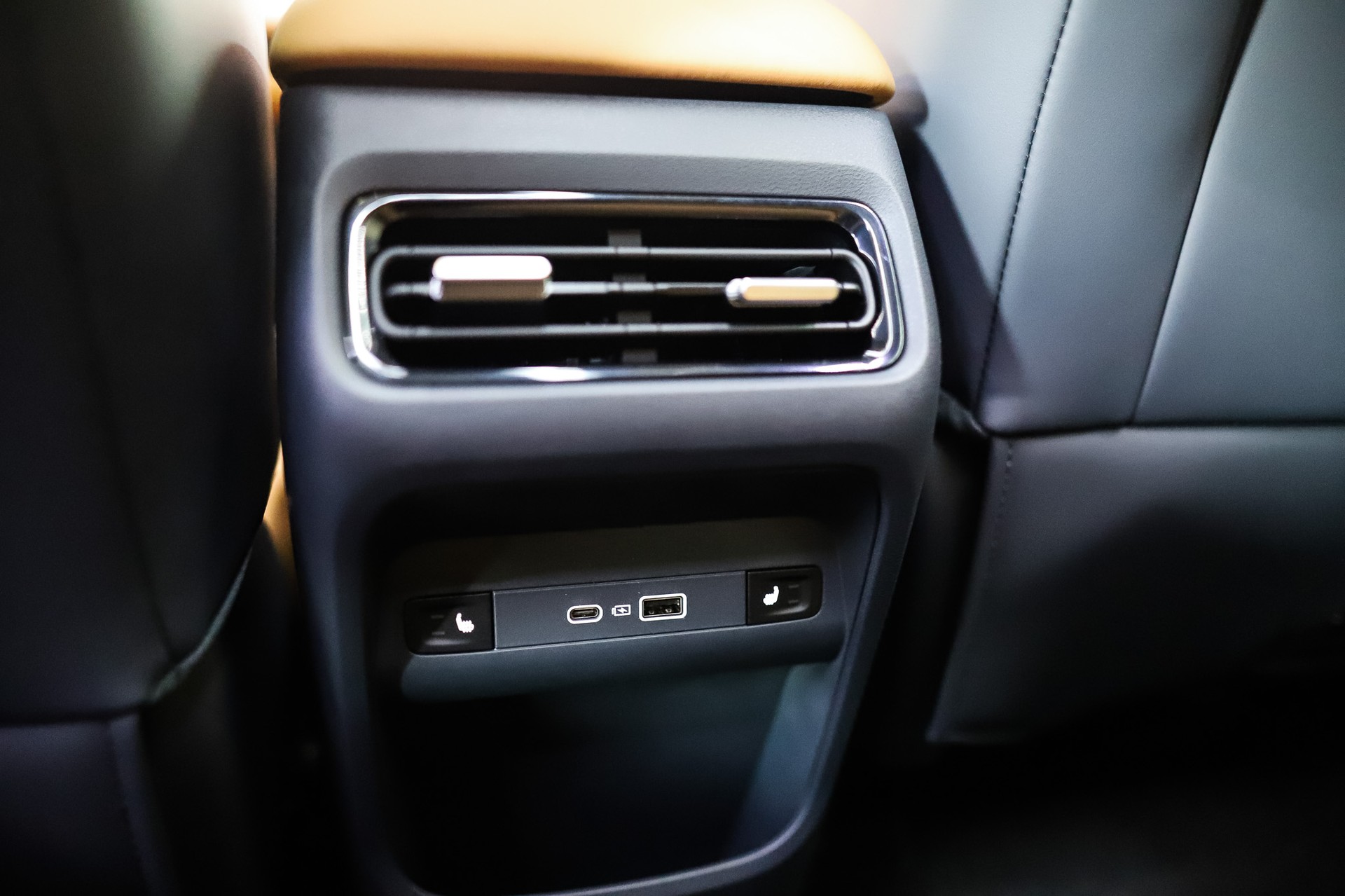 GEELY Starray EM-i MAX + PHEV *Silver*-image-14