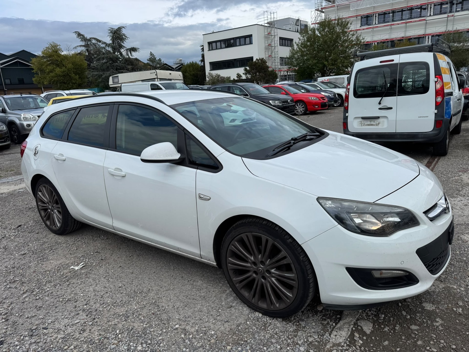 OPEL Astra SportsTourer 1.4i 16V Turbo Sport-image-1