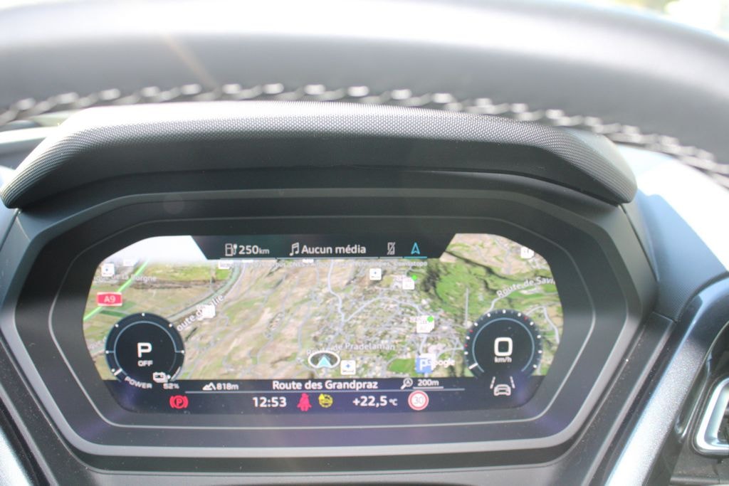 AUDI Q4 e-tron 45 Attraction quattro-image-10
