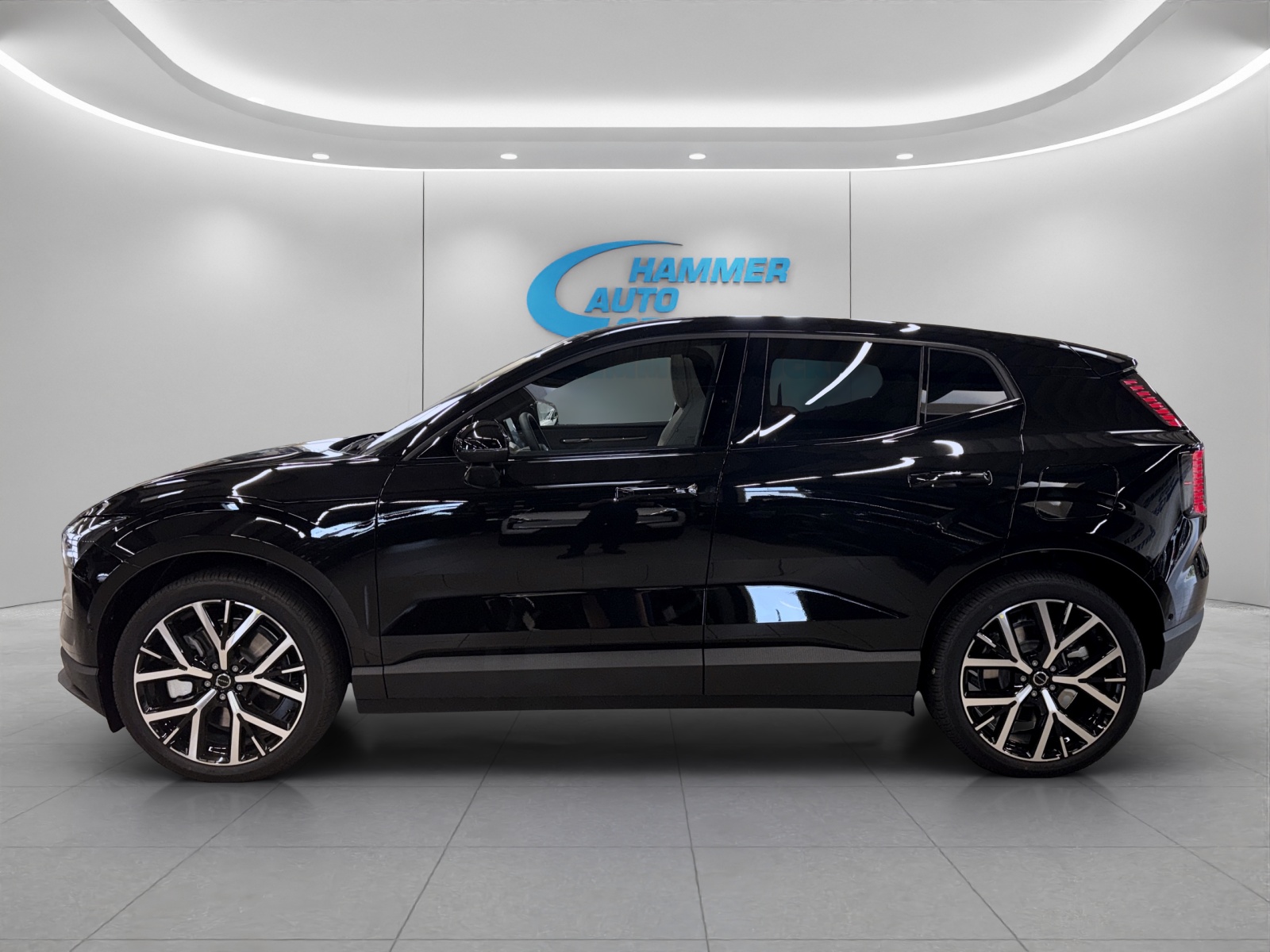 VOLVO EX30 E60 Twin Ultra Performance AWD-image-1