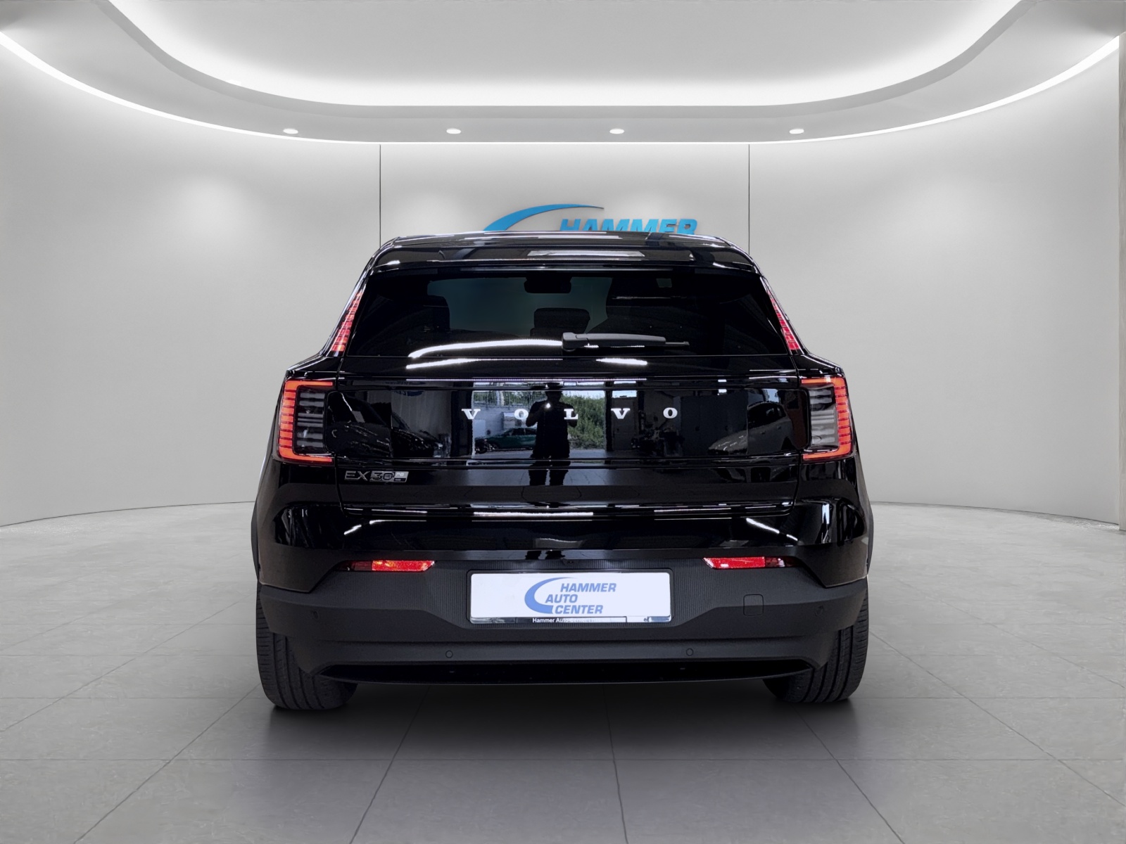 VOLVO EX30 E60 Twin Ultra Performance AWD-image-3