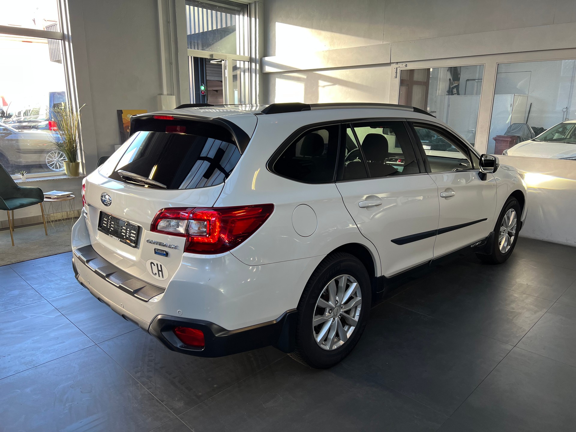 SUBARU 2.0 D-image-3
