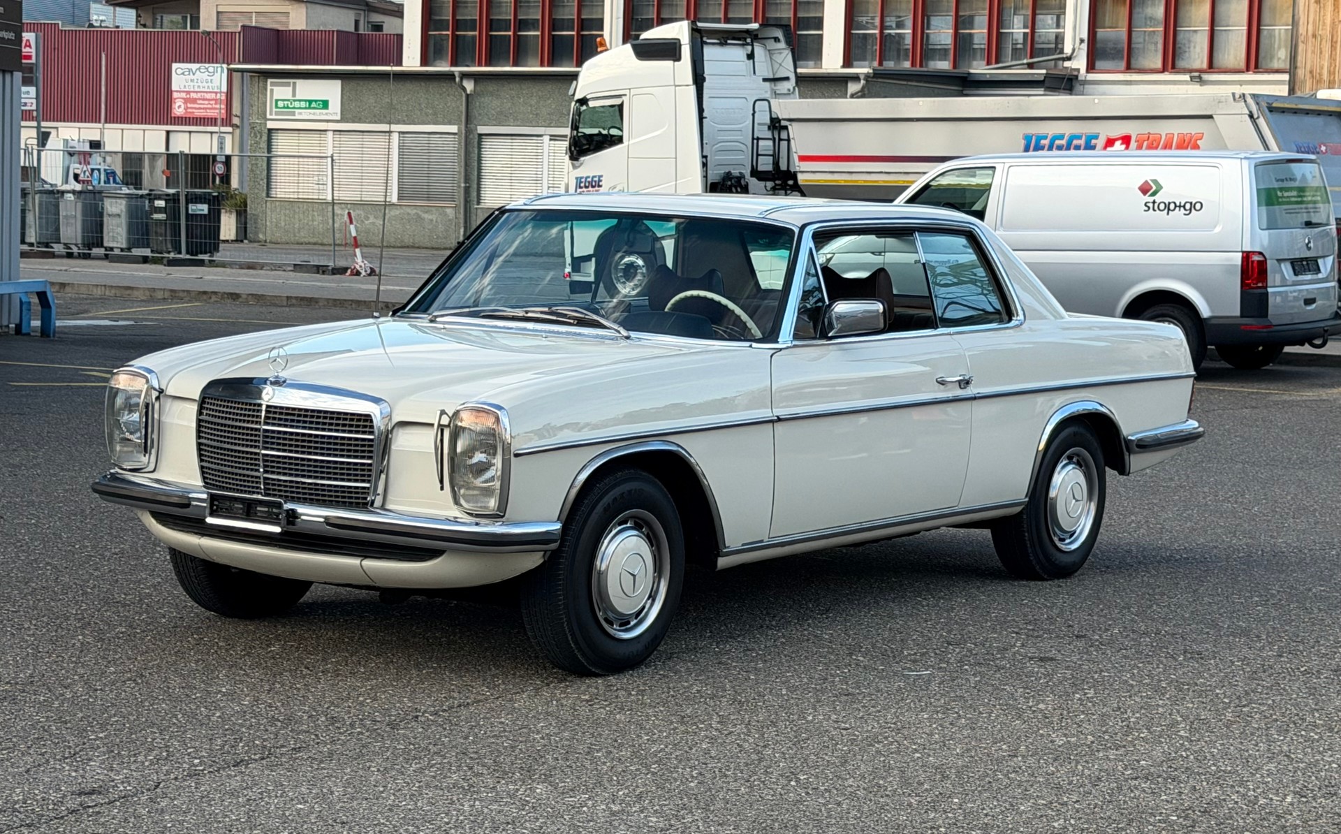 MERCEDES-BENZ 280 CE Coupé