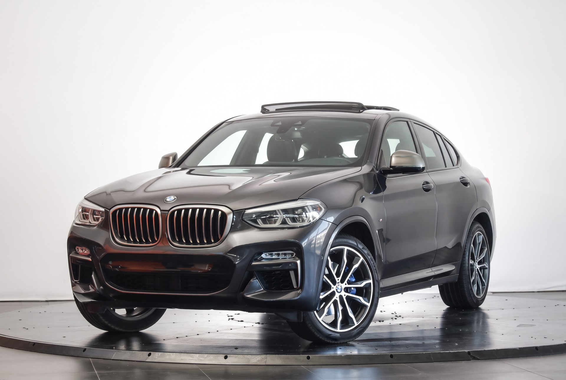 BMW X4 M40i Steptronic SOPHISTOGRAU / Toit panoramique / Échappement M Sport / Sièges chauffants AV+AR-image-3