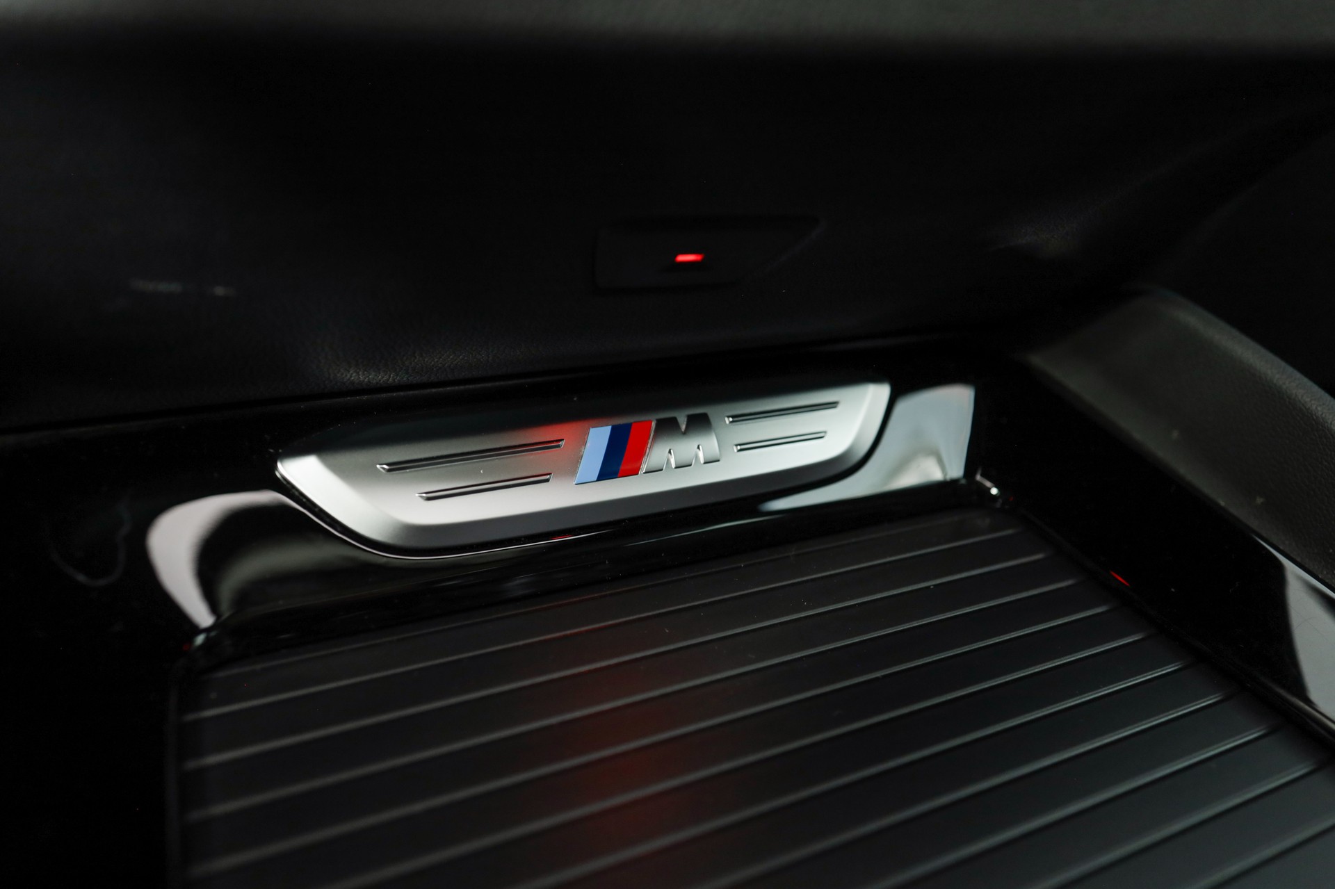 BMW X4 M40i Steptronic SOPHISTOGRAU / Toit panoramique / Échappement M Sport / Sièges chauffants AV+AR-image-21