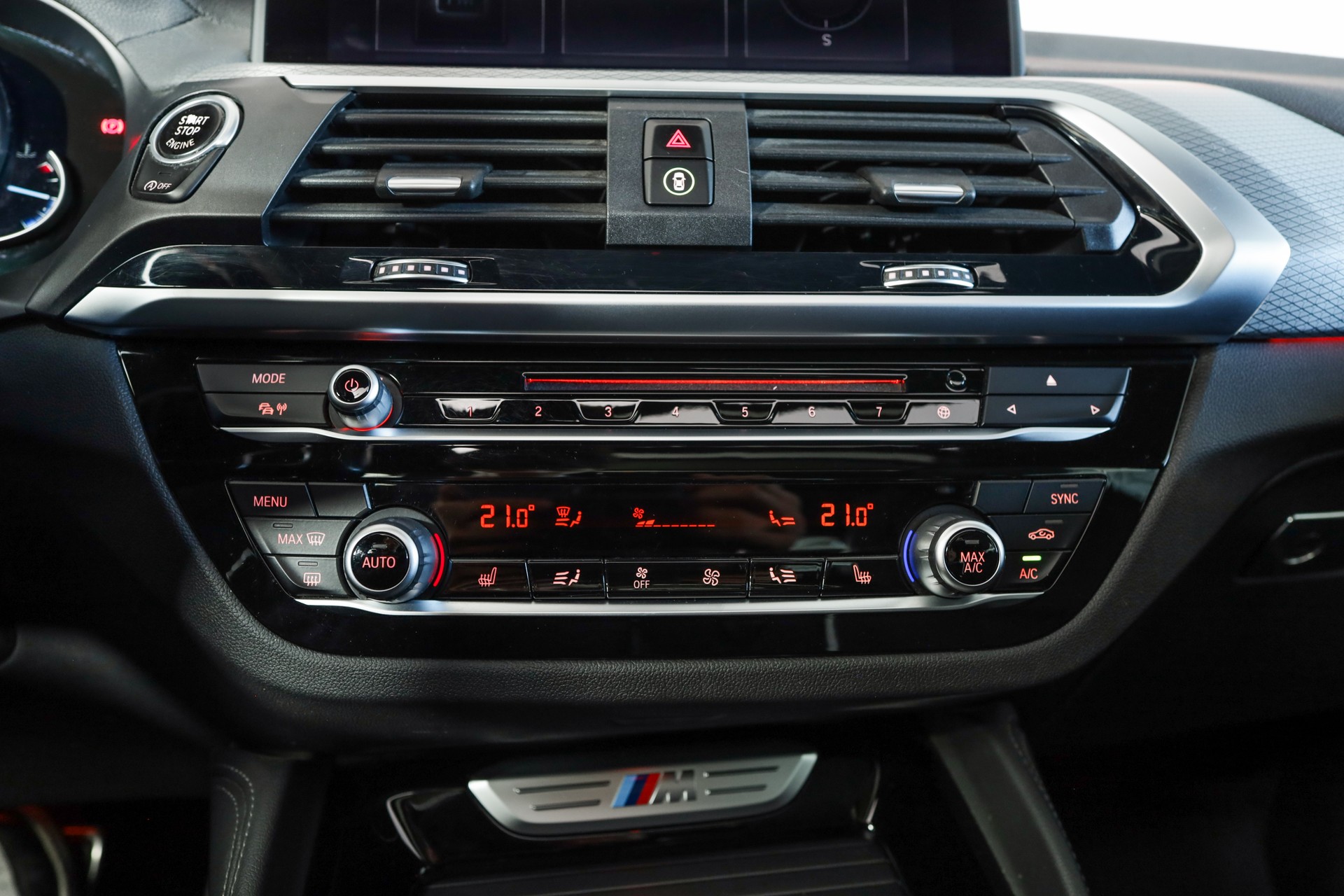 BMW X4 M40i Steptronic SOPHISTOGRAU / Toit panoramique / Échappement M Sport / Sièges chauffants AV+AR-image-14