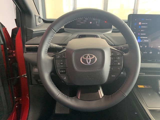 TOYOTA bZ4X Premium AWD 22 kW OBC+-image-12