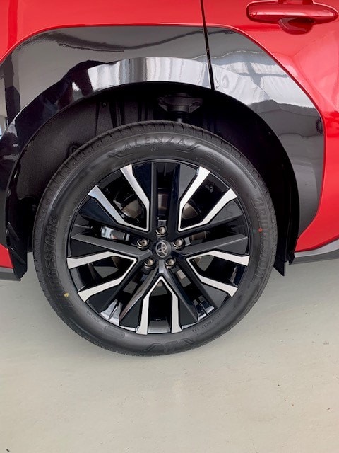 TOYOTA bZ4X Premium AWD 22 kW OBC+-image-6