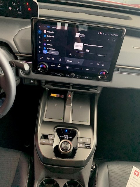 TOYOTA bZ4X Premium AWD 22 kW OBC+-image-10