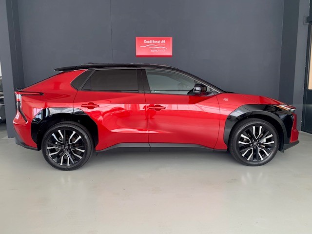 TOYOTA bZ4X Premium AWD 22 kW OBC+-image-4
