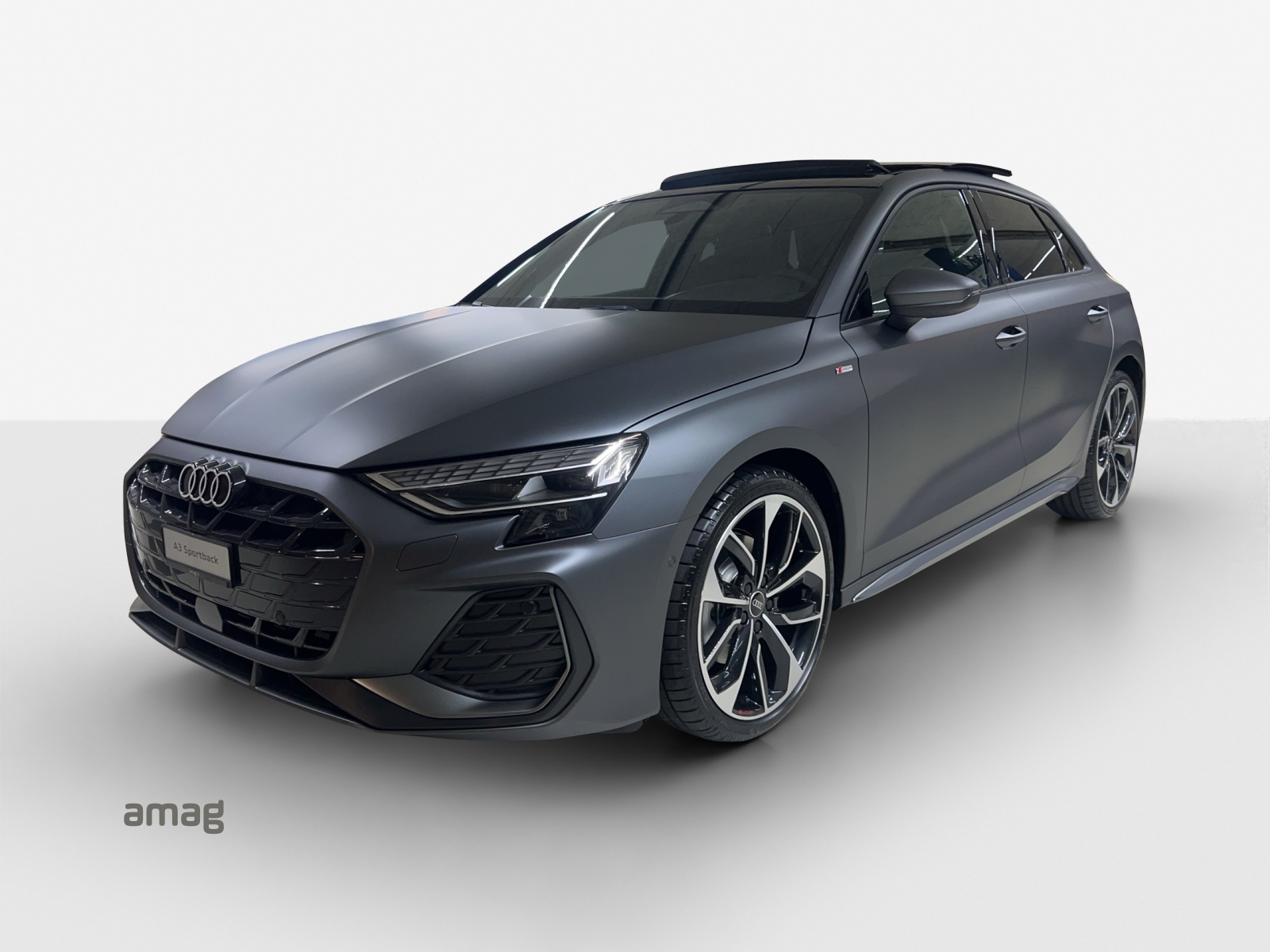 AUDI A3 Sportback TFSI 110 kW S line Attraction S tronic-image-0