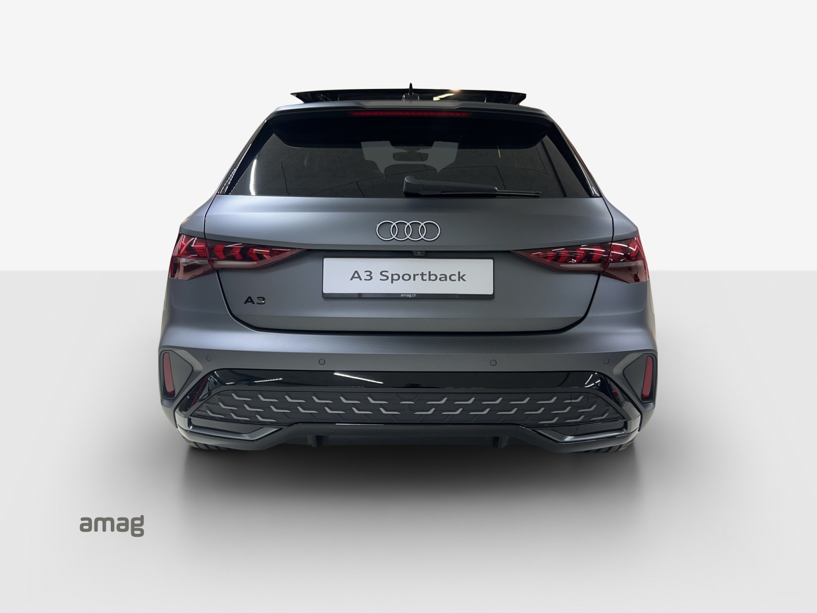 AUDI A3 Sportback TFSI 110 kW S line Attraction S tronic-image-3